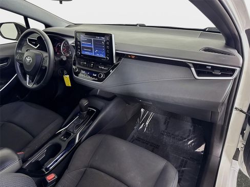 Used 2021 Toyota Corolla SE FWD image 27