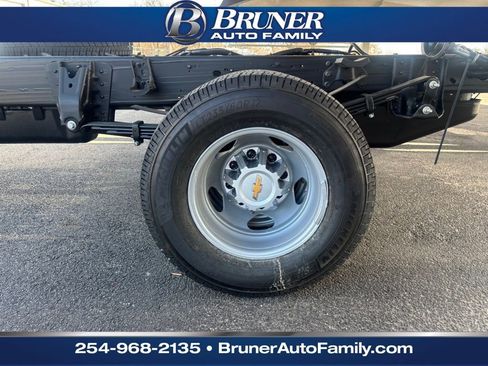 New 2026 Chevrolet Silverado 3500 W/T w/ WT Convenience Package AWD/4WD image 8