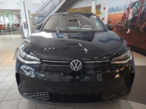Used 2023 Volkswagen ID.4 Pro S AWD/4WD image 3