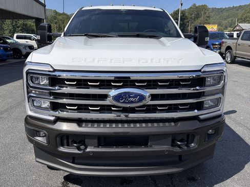 Used 2024 Ford F250 King Ranch image 3