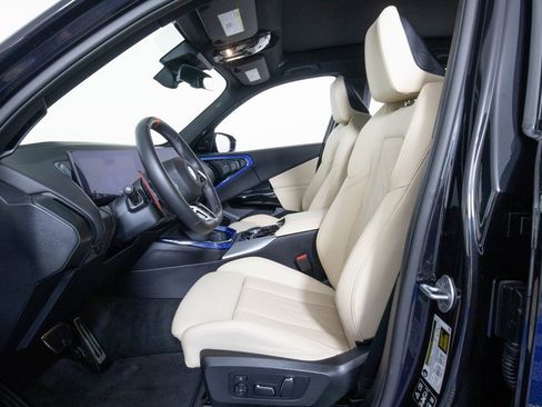 Used 2025 BMW X3 M50 image 8