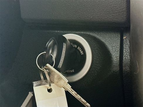 Used 2018 RAM 1500 Big Horn image 27