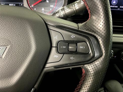 Used 2024 Chevrolet Trax RS w/ Driver Confidence Package FWD image 11