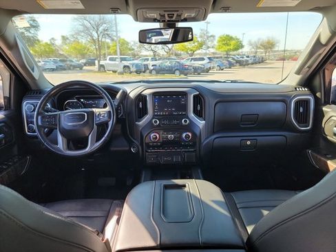 Used 2022 GMC Sierra 1500 Denali w/ Denali Premium Package image 19