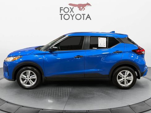 Used 2024 Nissan Kicks S FWD image 3