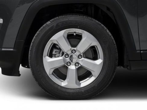 Used 2017 Jeep Compass Latitude w/ Popular Equipment Group image 14