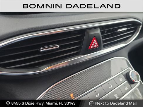 Used 2021 Hyundai Santa Fe SEL image 23