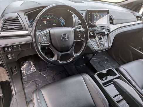 Certified 2023 Honda Odyssey Sport image 10