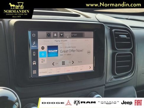 Used 2025 RAM ProMaster 2500 w/ Convenience Group FWD image 9