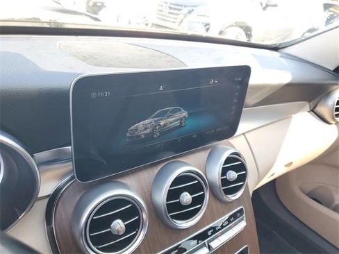 Used 2020 Mercedes-Benz C 300 4MATIC Sedan image 17
