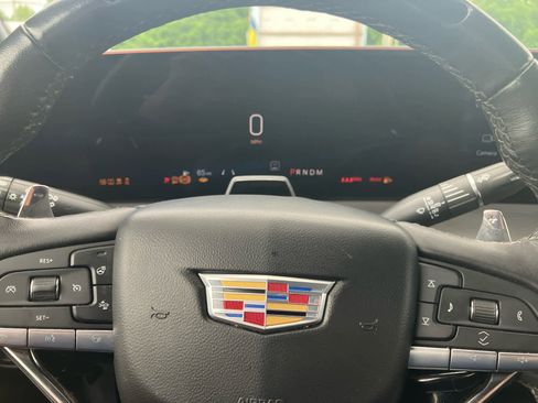 Used 2025 Cadillac CT5 Premium Luxury RWD image 18
