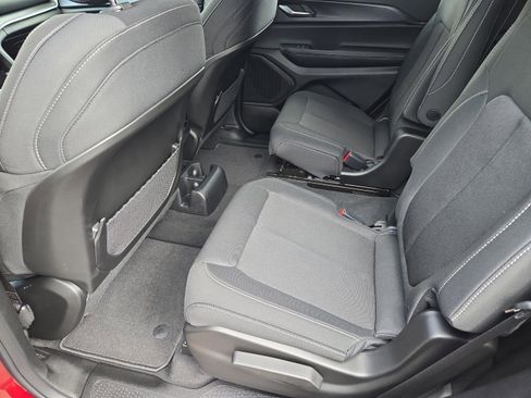 New 2025 Jeep Grand Cherokee L Laredo w/ Luxury Tech Group I image 28