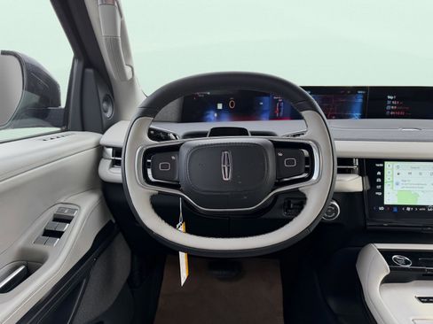 New 2026 Lincoln Navigator Reserve w/ Jet Appearance Package AWD/4WD image 15