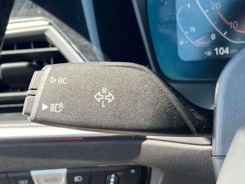 Used 2022 BMW 330i xDrive Sedan w/ Premium Package 2 image 33