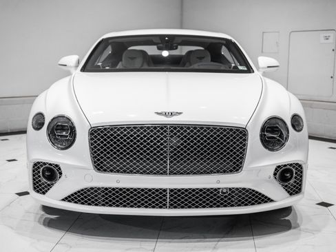 Certified 2023 Bentley Continental GT V8 AWD/4WD image 8