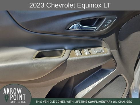 Used 2023 Chevrolet Equinox LT AWD/4WD image 21