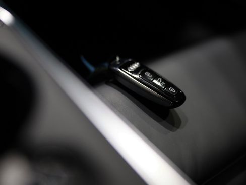 Used 2022 Audi RS 7 Sportback image 39