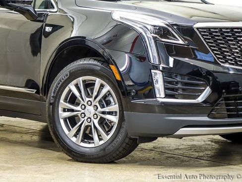 Certified 2023 Cadillac XT5 Premium Luxury w/ Technology Package FWD image 4