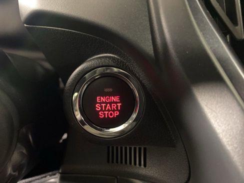 Used 2025 Subaru Forester Limited image 21