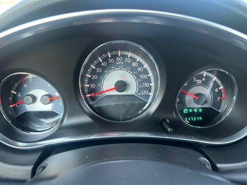 Used 2014 Chrysler 200 LX FWD image 11