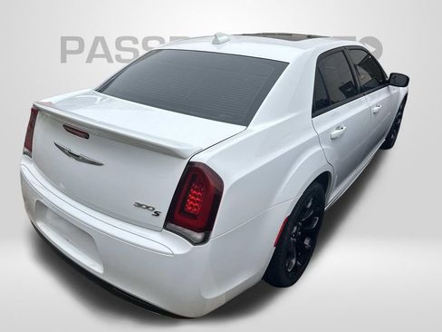 Used 2020 Chrysler 300 S image 6