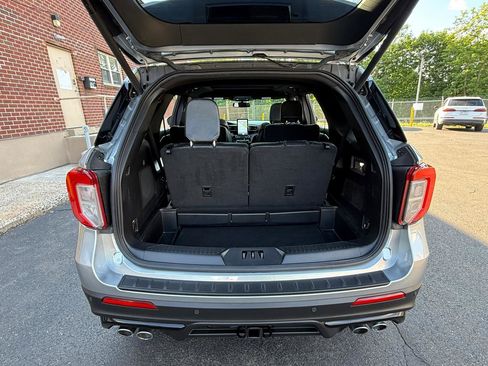 Used 2020 Ford Explorer ST w/ Premium Technology Package AWD/4WD image 26