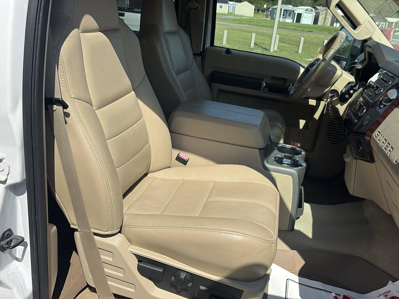 Used 2010 Ford F250 Lariat RWD image 18