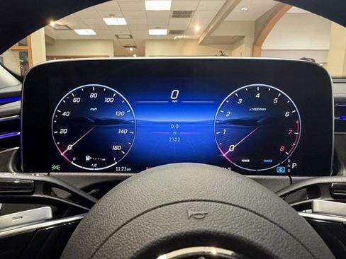 Used 2025 Mercedes-Benz E 350 Sedan image 15