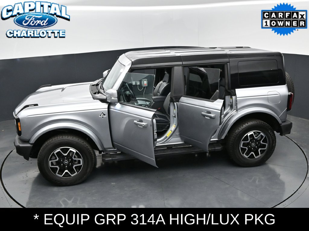 Used 2024 Ford Bronco Outer Banks AWD/4WD image 35