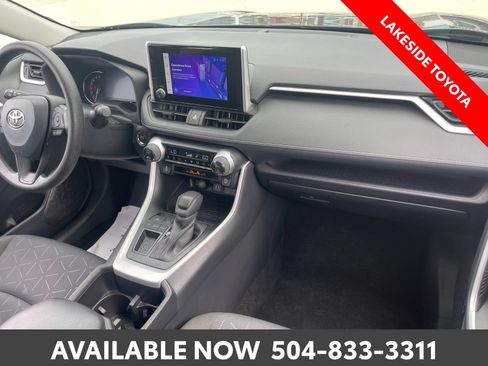 Certified 2025 Toyota RAV4 XLE FWD image 17