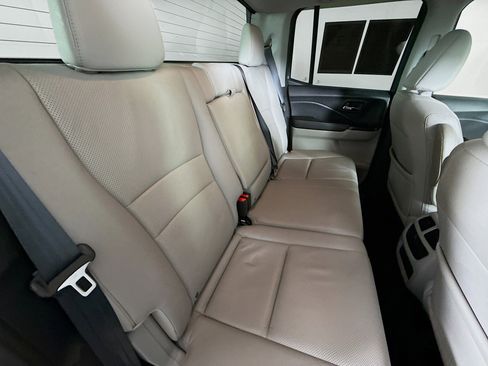 Used 2017 Honda Ridgeline RTL image 33