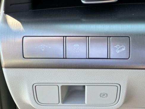 New 2026 Hyundai Kona SEL Premium AWD/4WD image 25