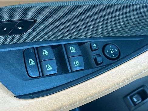 Used 2025 BMW i4 eDrive40 w/ Premium Package image 13