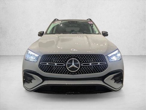 Used 2025 Mercedes-Benz GLE 350 4MATIC image 2