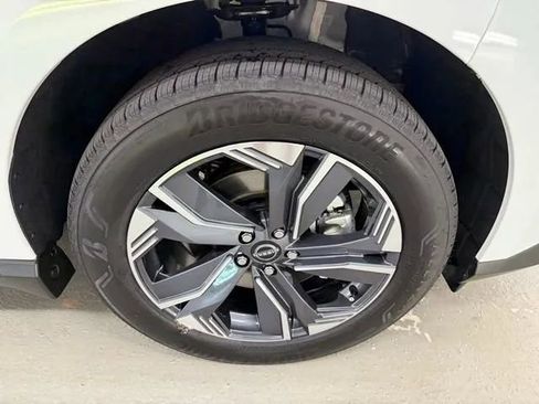 New 2025 Nissan Murano SL image 4