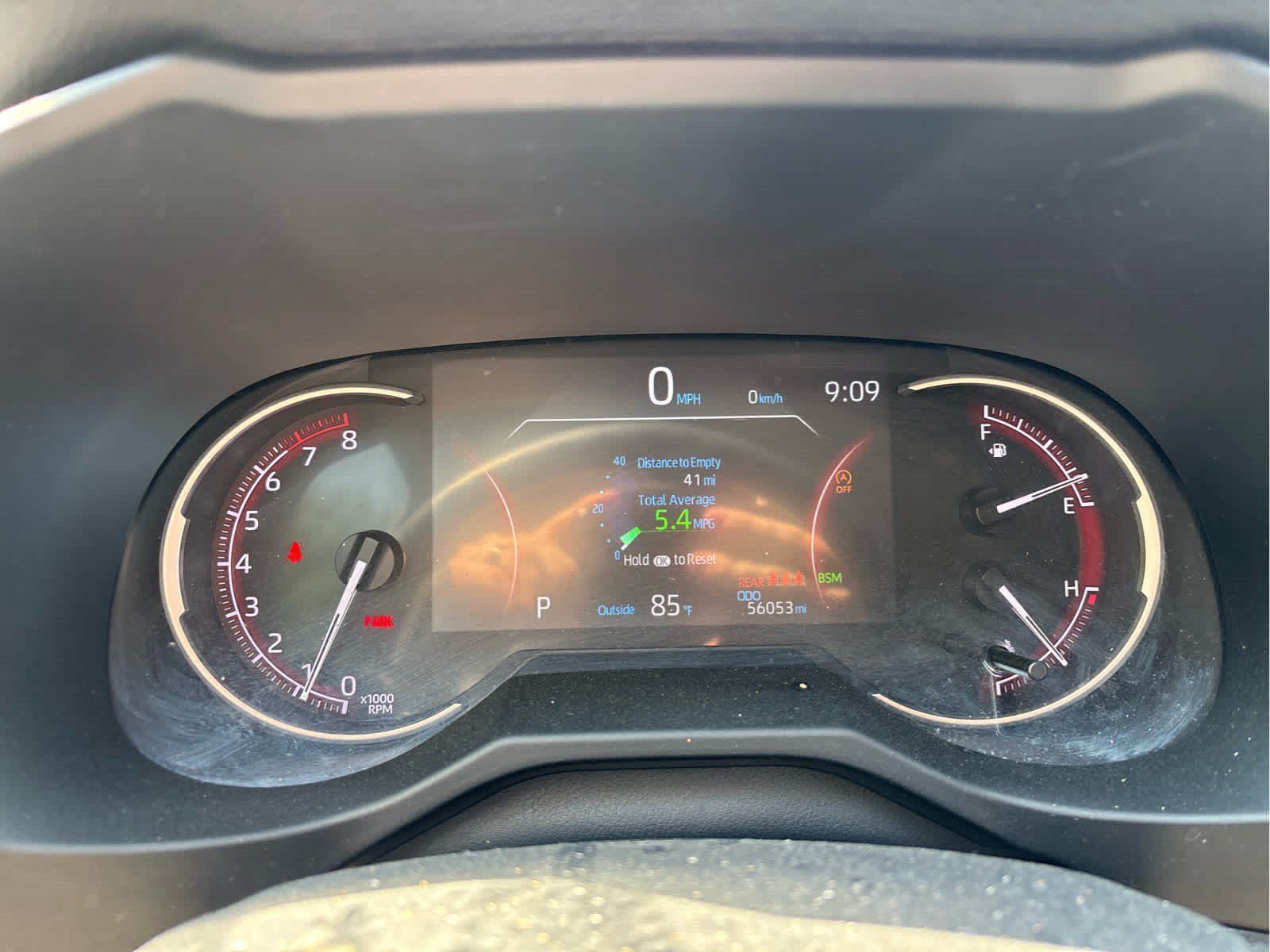 Used 2023 Toyota RAV4 XLE AWD/4WD image 7