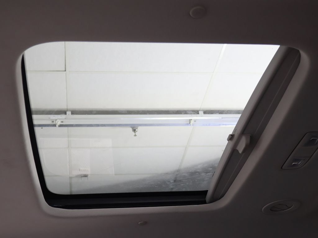 Used 2021 Chevrolet Traverse RS w/ LPO, Floor Liner Package AWD/4WD image 25