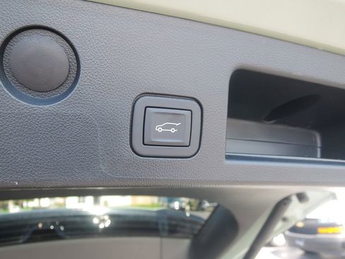 Used 2026 Chevrolet Equinox ACTIV w/ Safety and Technology Package AWD/4WD image 35