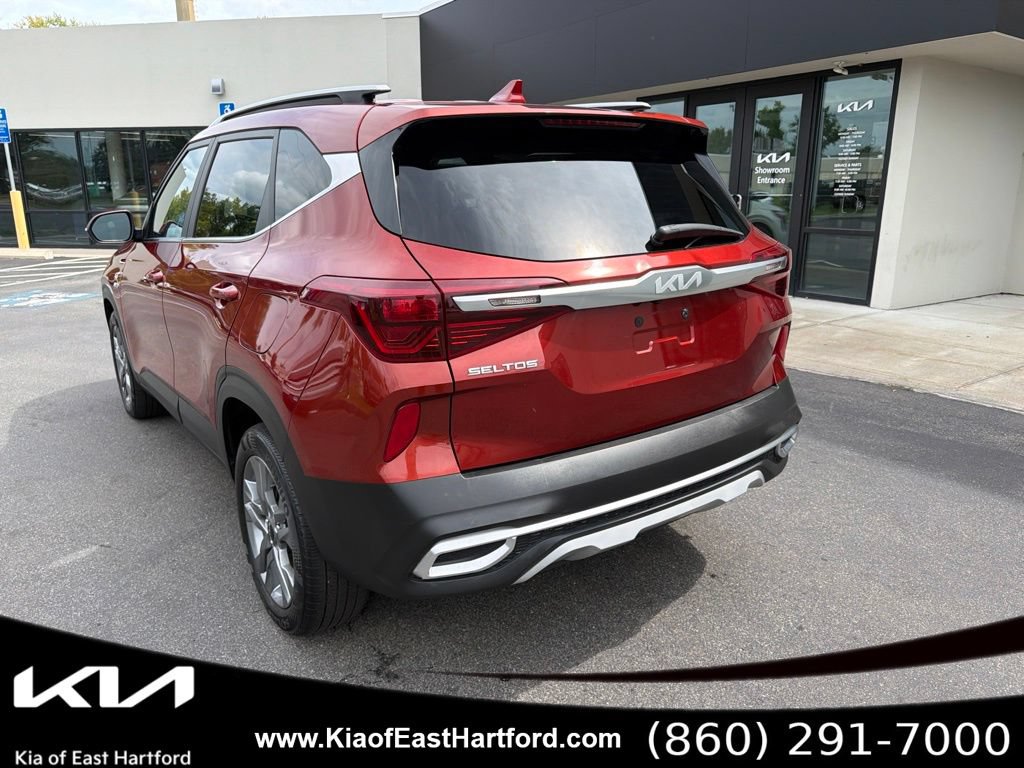 Certified 2023 Kia Seltos S w/ Navigation Package AWD/4WD image 10
