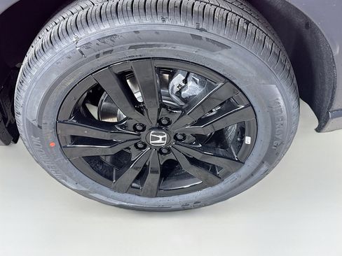 New 2026 Honda HR-V Sport image 36