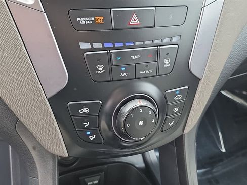 Used 2014 Hyundai Santa Fe Sport FWD image 21