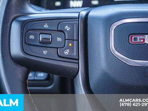 Used 2023 GMC Yukon AT4 w/ AT4 Premium Package image 32