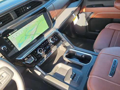 New 2026 GMC Sierra 2500 Denali Ultimate AWD/4WD image 37