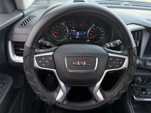 Used 2020 GMC Terrain SLE image 13