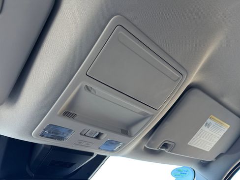 New 2026 Ford Ranger Lariat w/ Black Appearance Package image 18