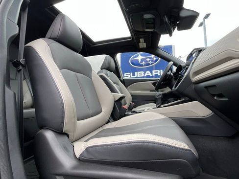 Certified 2025 Subaru Forester Limited image 12