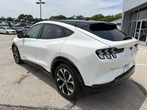 Used 2022 Ford Mustang Mach-E Premium AWD/4WD image 5