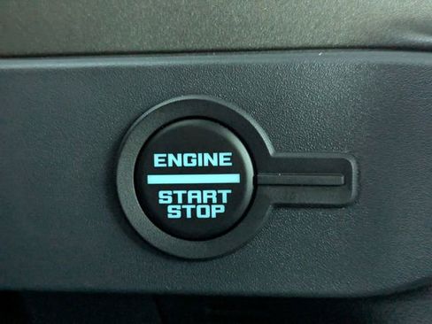 New 2025 Ford Bronco 4-Door image 26