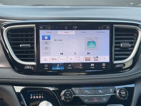 New 2026 Chrysler Pacifica Select image 22