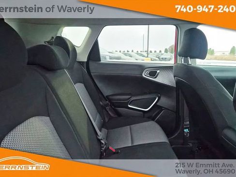 Used 2022 Kia Soul LX FWD image 24
